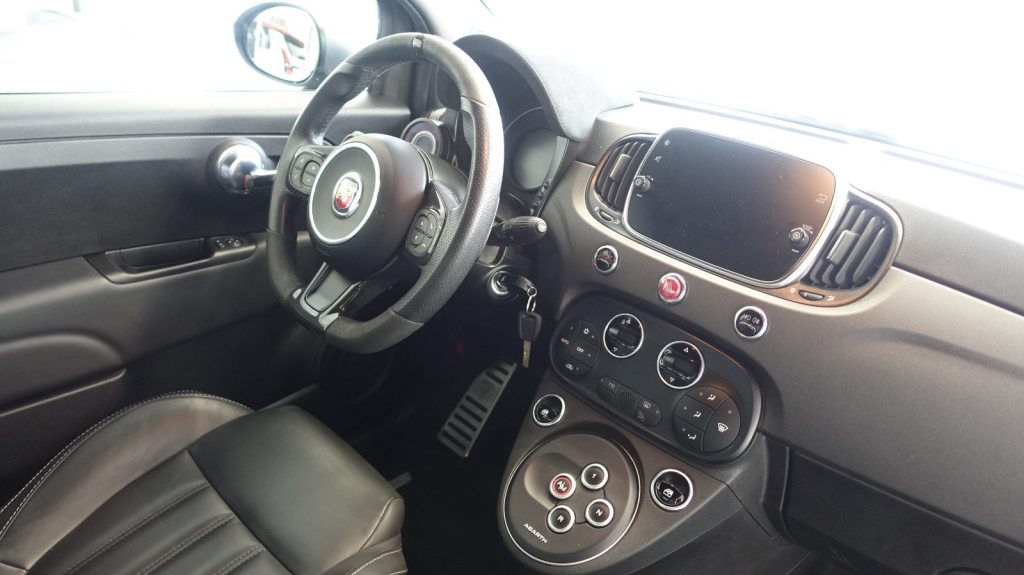 FIAT 1.4 T-Jet 180 Competizione, Benzin, Occasion / Gebraucht, Automatik - 5