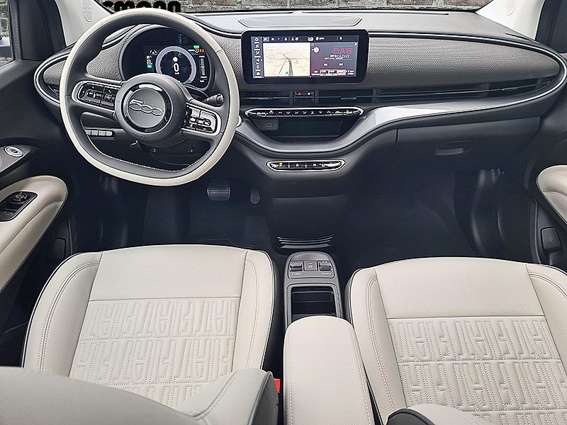 FIAT 500 Cabrio La Prima, Elektro, Occasion / Gebraucht, Automatik - 7