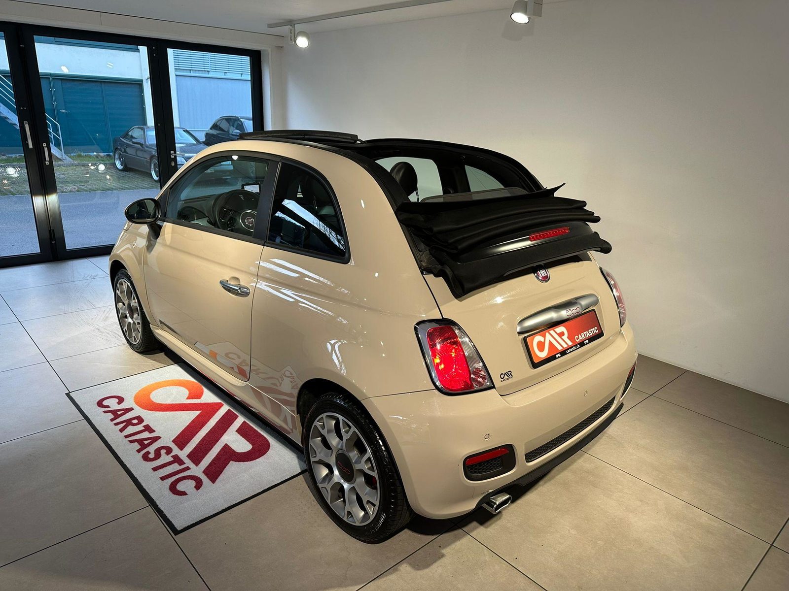 FIAT 500 C 0.9 T TwinAir 105 S, Petrol, Second hand / Used, Manual - 6