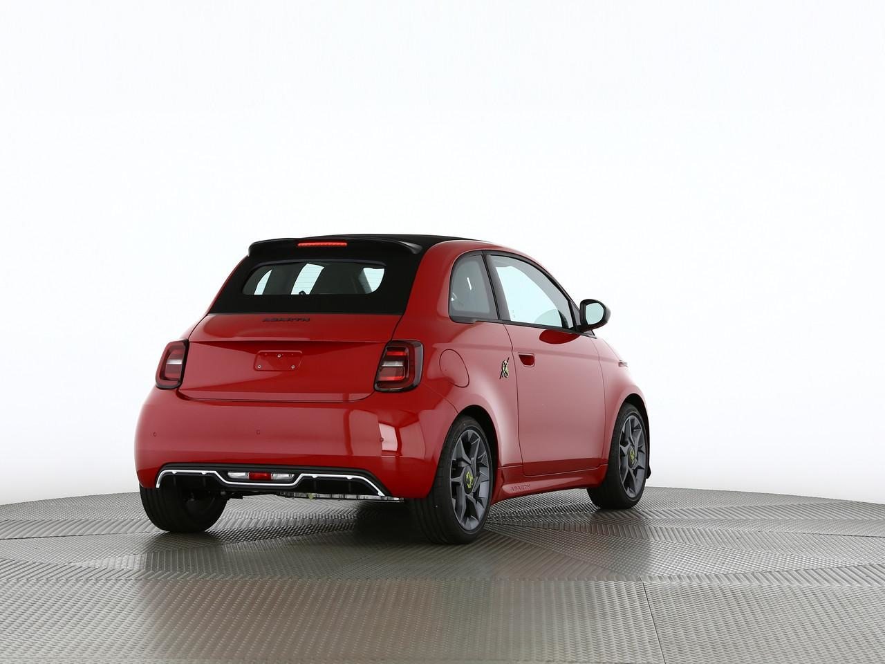 FIAT 500 Abarth Cabrio 500e, Elektro, Occasion / Gebraucht, Automatik - 4