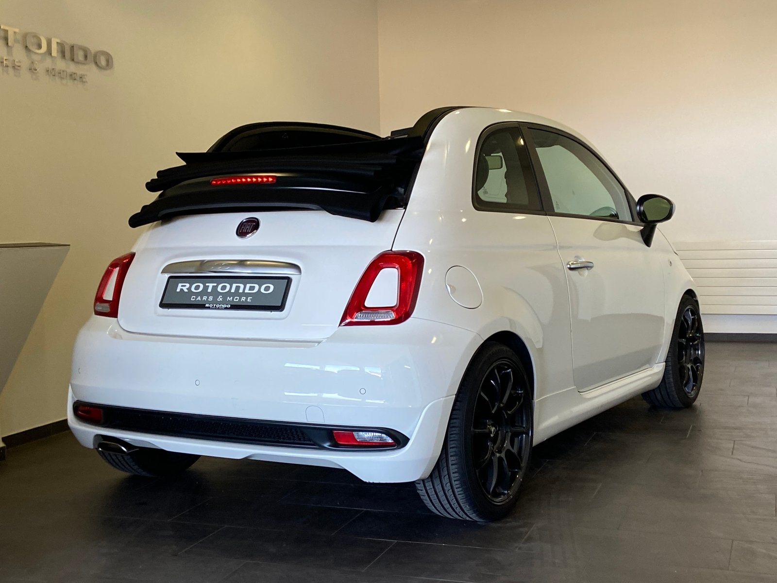 FIAT 500 500C 1.0 N3 MildHybrid Rockstar, Hybride Léger Essence/Électricité, Occasion / Utilisé, Manuelle - 2