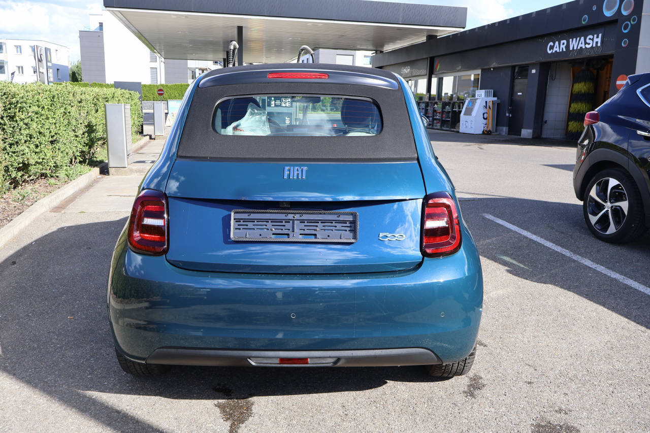 FIAT 500 Cabrio La Prima, Électrique, Occasion / Utilisé, Automatique - 3
