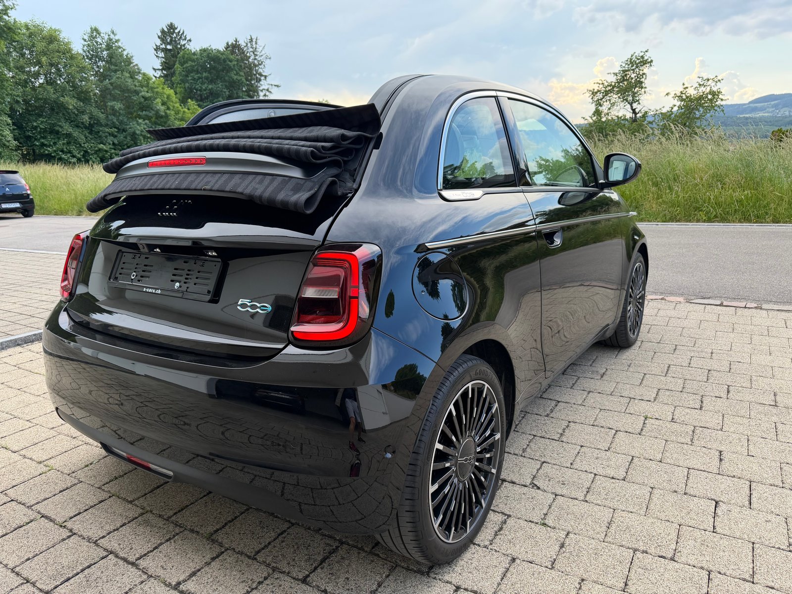 FIAT 500 C electric 87 kW La Prima By Bocelli, Elektro, Occasion / Gebraucht, Automatik - 4