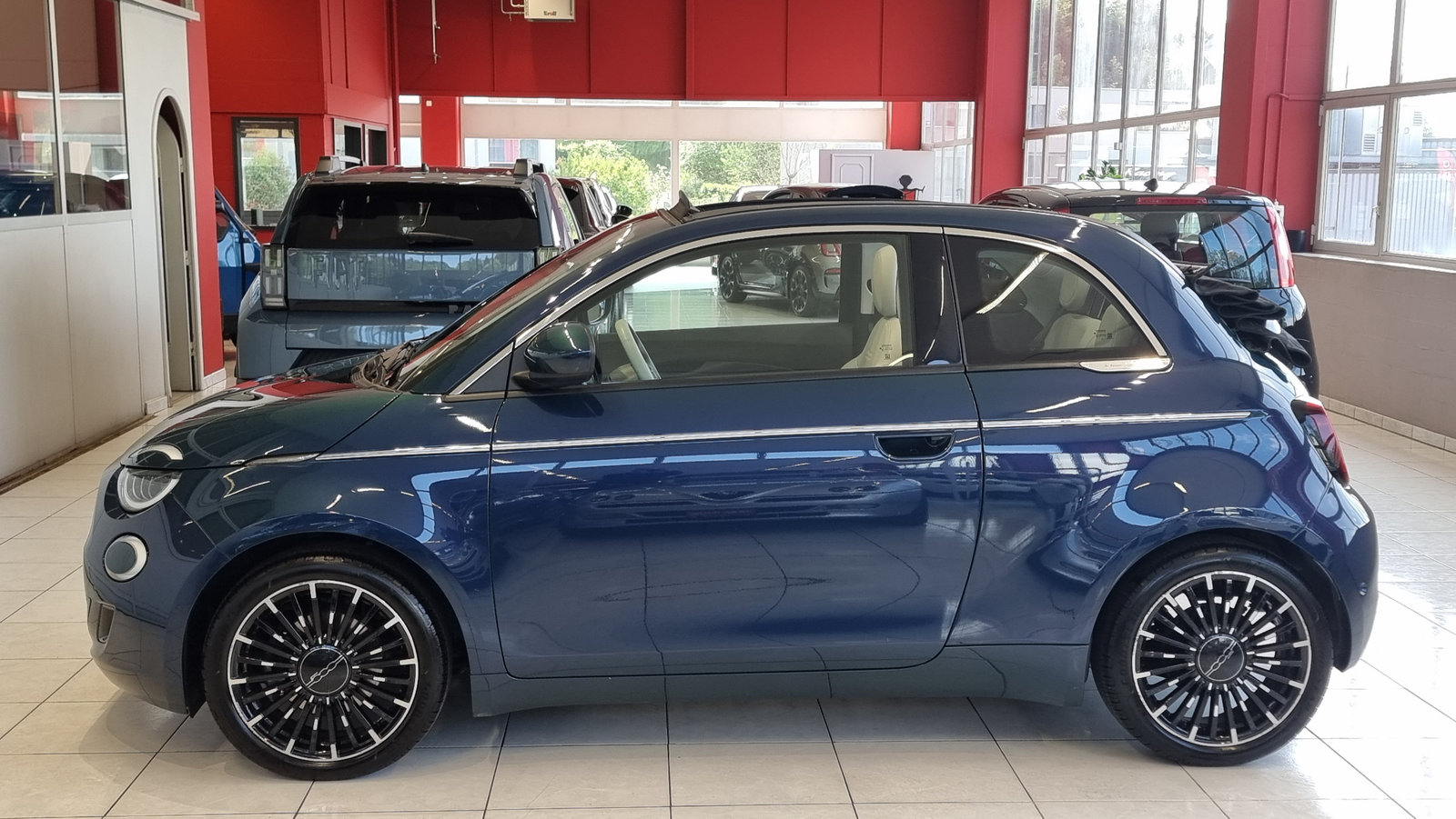 FIAT 500 Cabrio La Prima, Electric, Second hand / Used, Automatic - 6