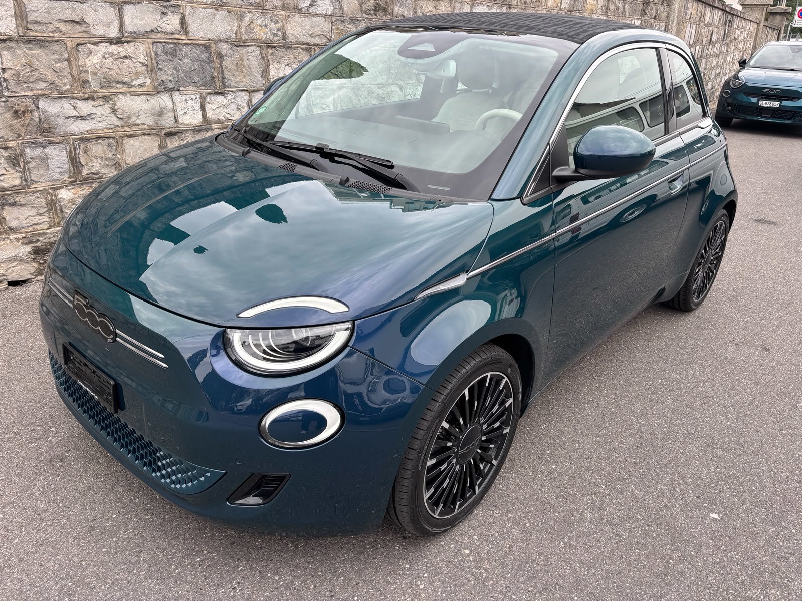 FIAT 500 C electric 87 kW La Prima, Électrique, Occasion / Utilisé, Automatique - 2