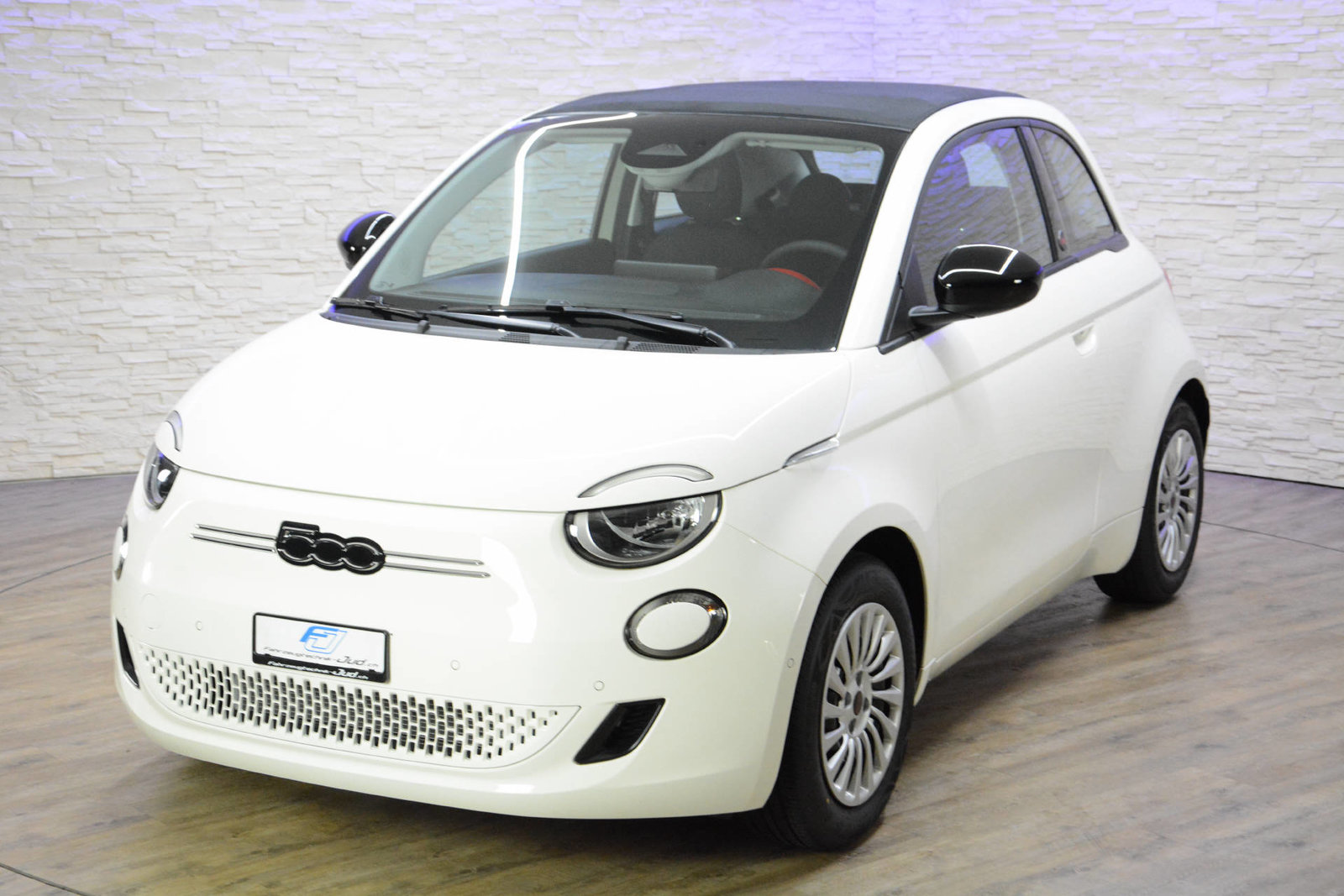 FIAT 500 Red Komfortpaket, Electric, Second hand / Used, Automatic - 7