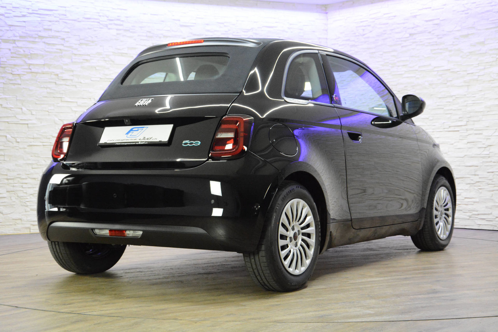 FIAT 500 Red Komfortpaket, Electric, Second hand / Used, Automatic - 5