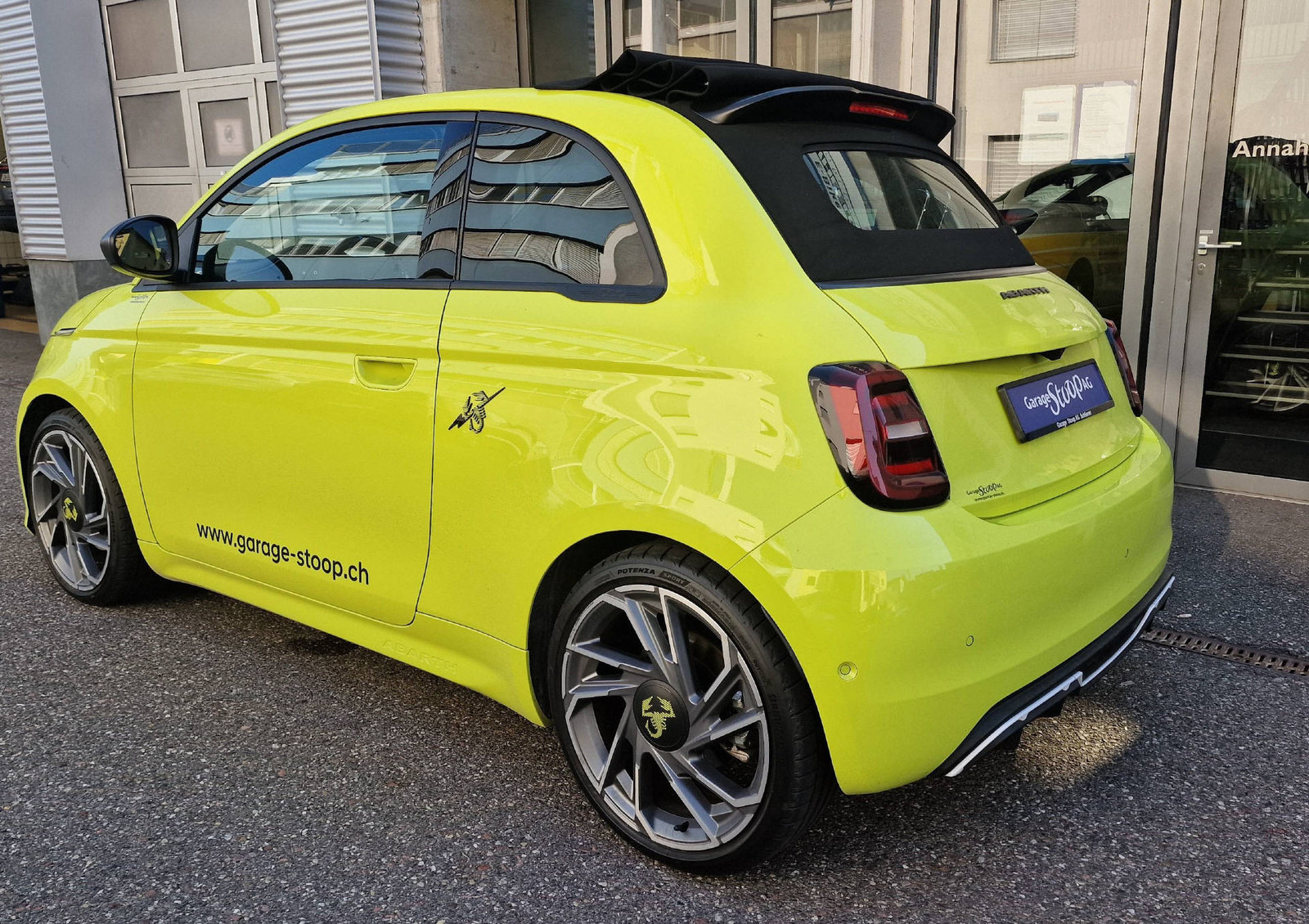FIAT 500 Cabrio Abarth Scorpionissima, Electric, Second hand / Used, Automatic - 5