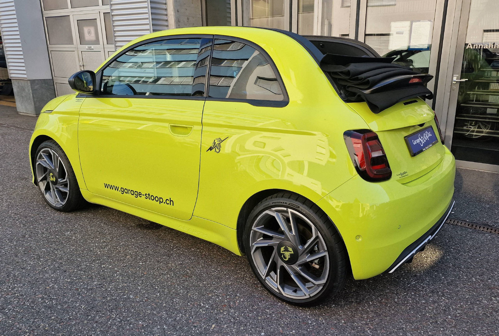 FIAT 500 Cabrio Abarth Scorpionissima, Electric, Second hand / Used, Automatic - 6