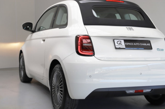 FIAT 500 C el 87 kW Icon, Électrique, Occasion / Utilisé, Automatique - 4