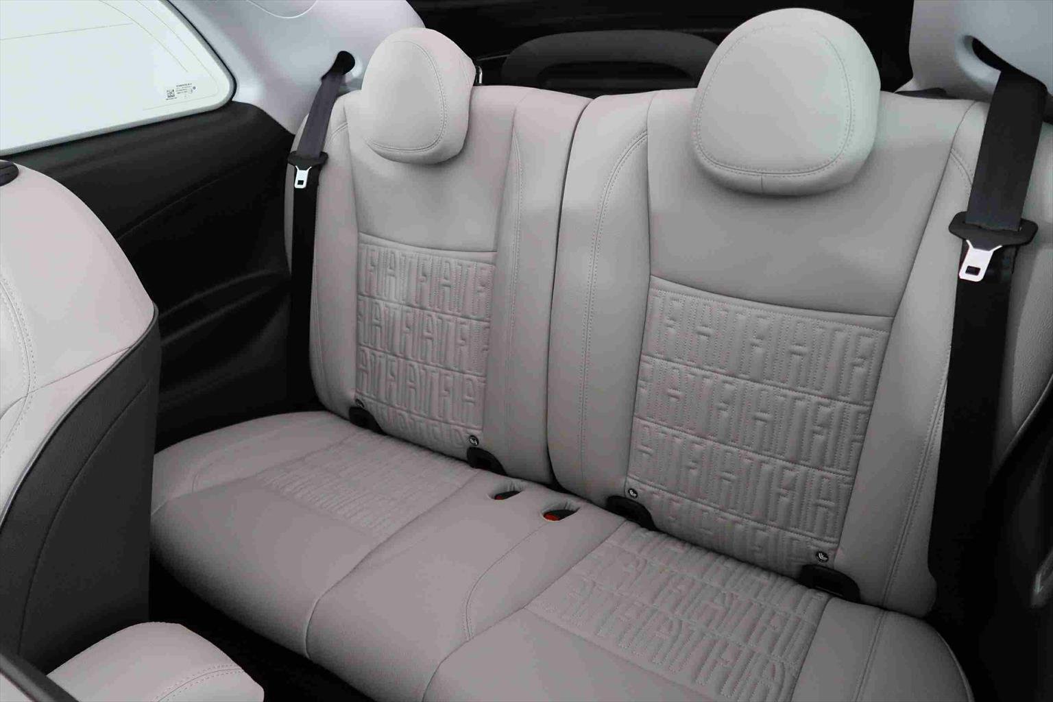 FIAT 500 C electric 87 kW La Prima by Bocelli, Elektro, Occasion / Gebraucht, Automatik - 7
