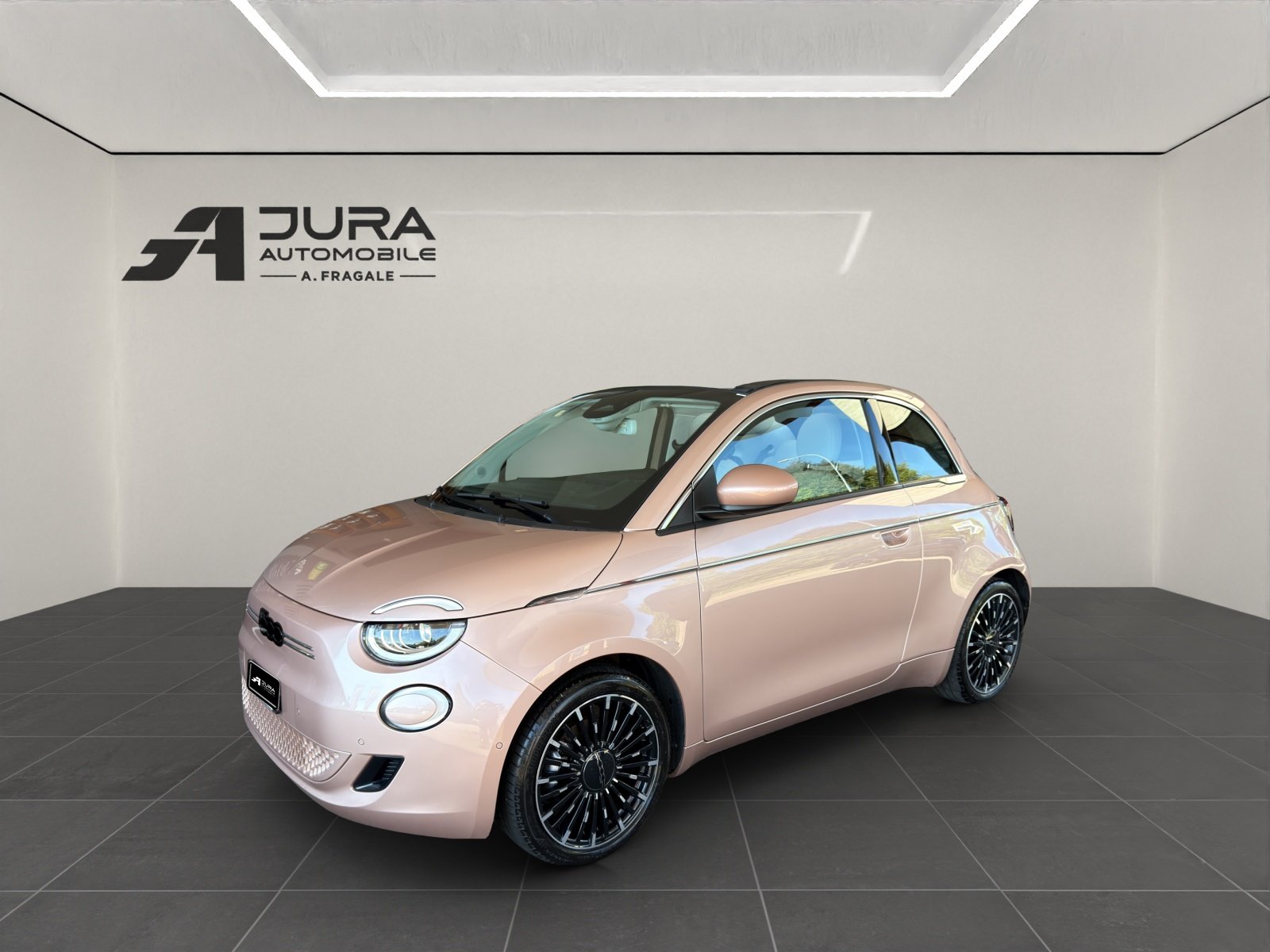 FIAT 500 Cabrio La Prima by Bocelli, Électrique, Occasion / Utilisé, Automatique - 2