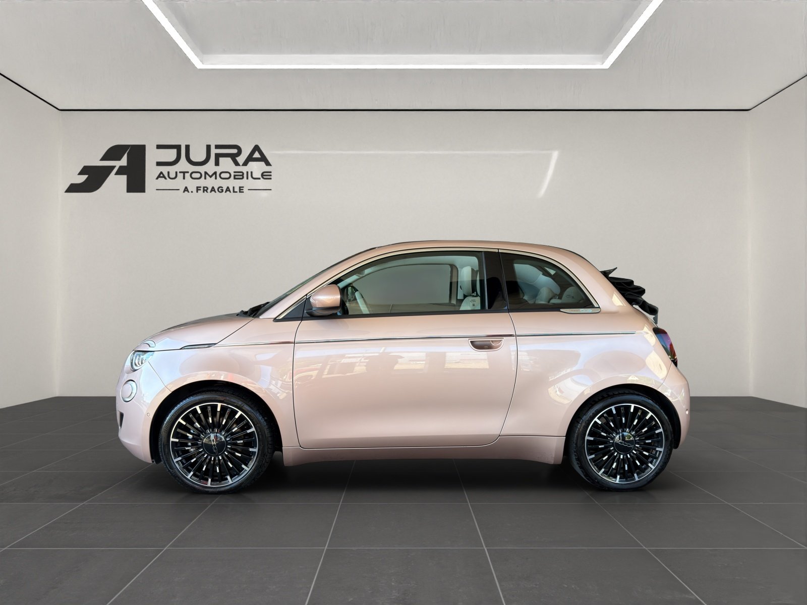 FIAT 500 Cabrio La Prima by Bocelli, Électrique, Occasion / Utilisé, Automatique - 4