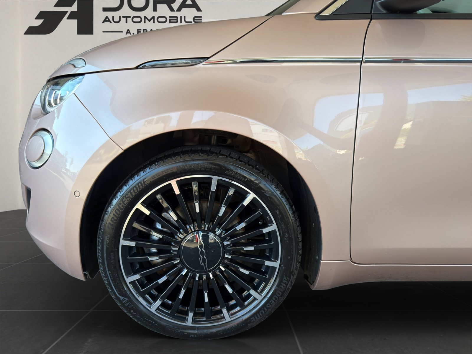 FIAT 500 Cabrio La Prima by Bocelli, Électrique, Occasion / Utilisé, Automatique - 7