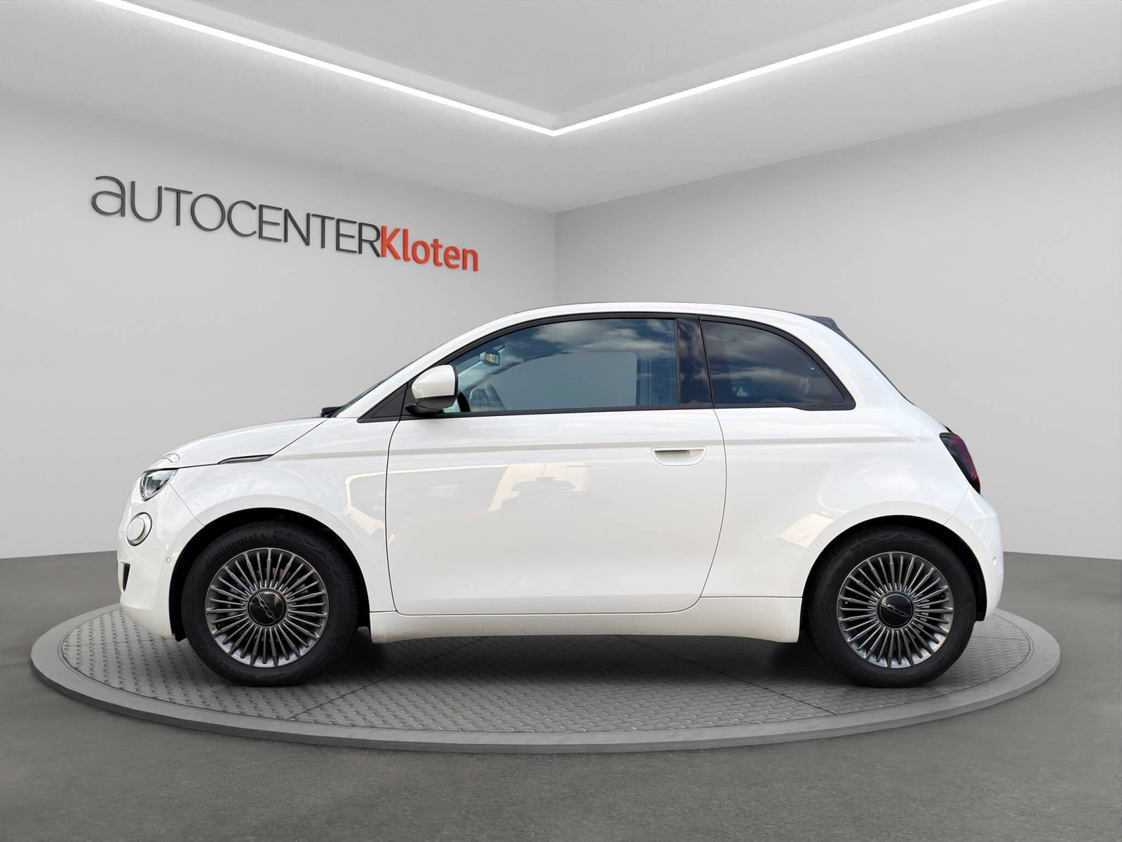 FIAT 500 Cabrio Electric 87 kw Icon, Electric, Second hand / Used, Automatic - 3