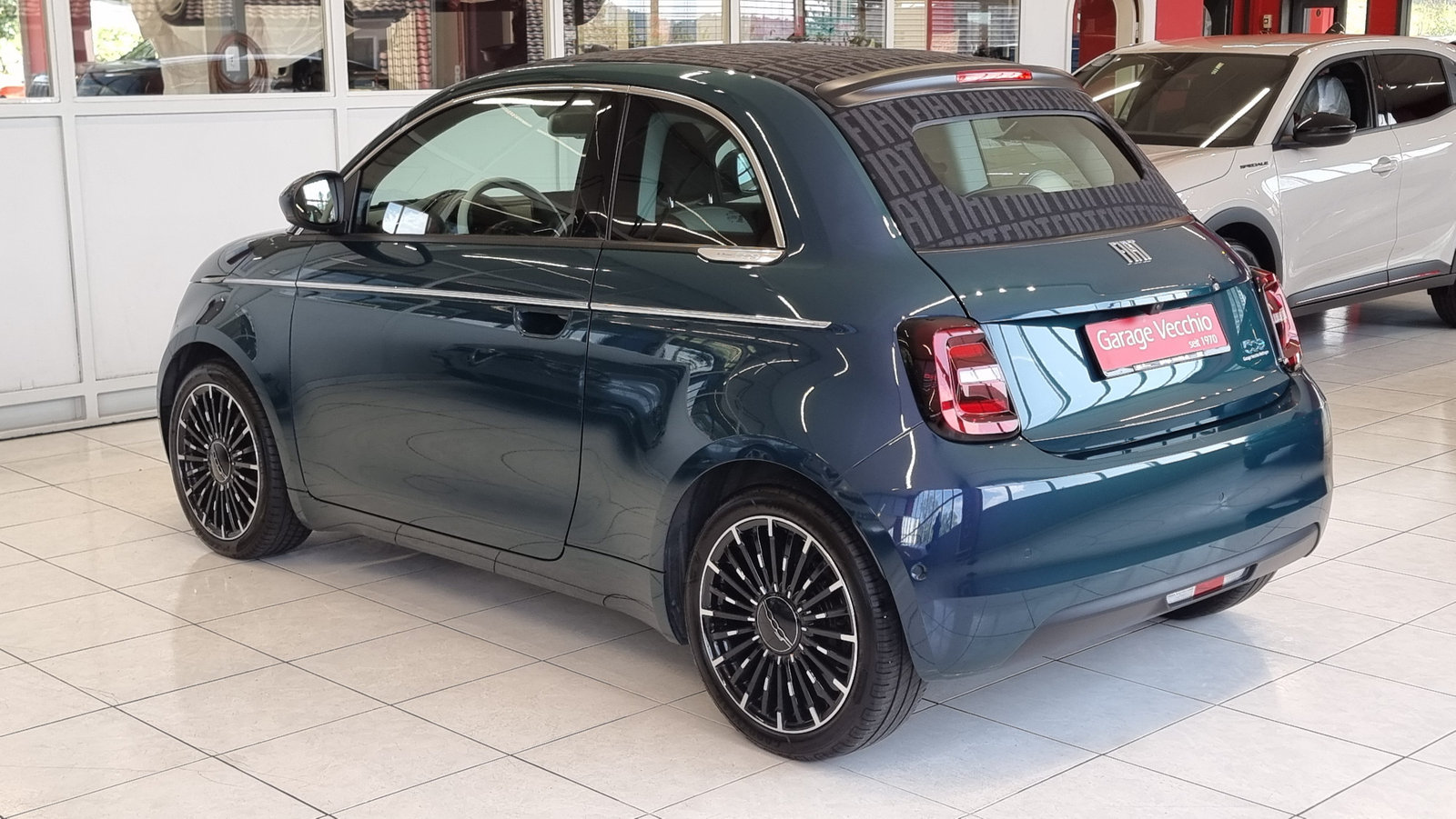 FIAT 500 Cabrio La Prima, Électrique, Occasion / Utilisé, Automatique - 6