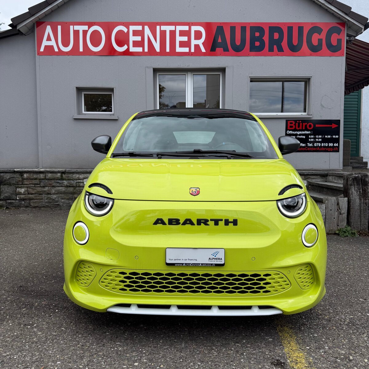 FIAT 500e Abarth Cabrio Scorpionissima, Électrique, Occasion / Utilisé, Automatique - 6