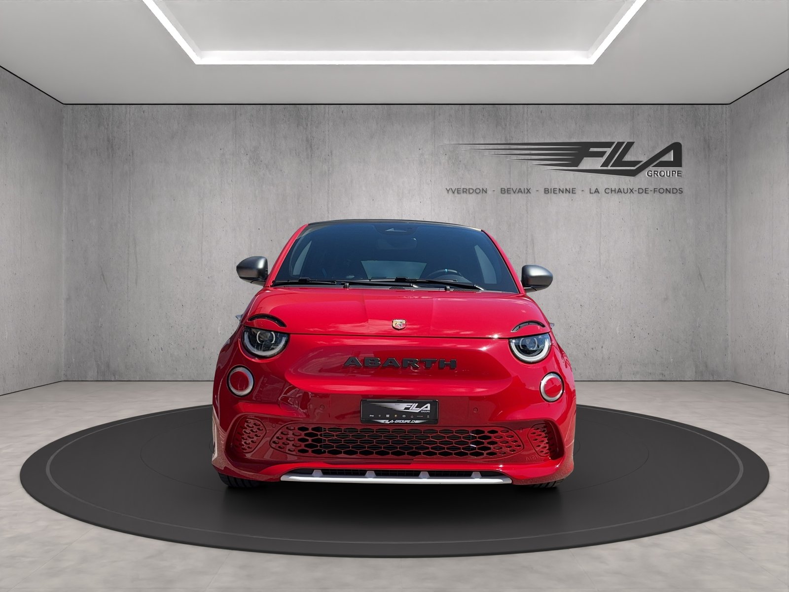 FIAT 500e Cabrio Abarth Turismo, Electric, Ex-demonstrator, Automatic - 2