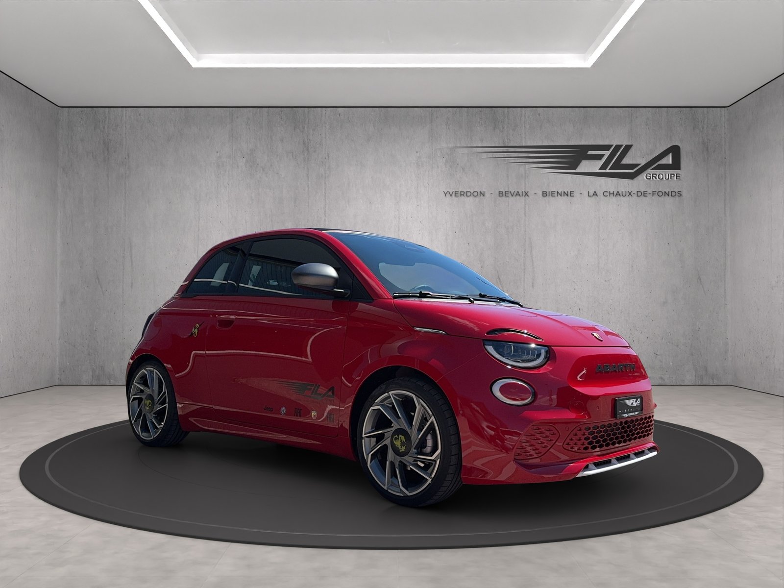 FIAT 500e Cabrio Abarth Turismo, Electric, Ex-demonstrator, Automatic - 6