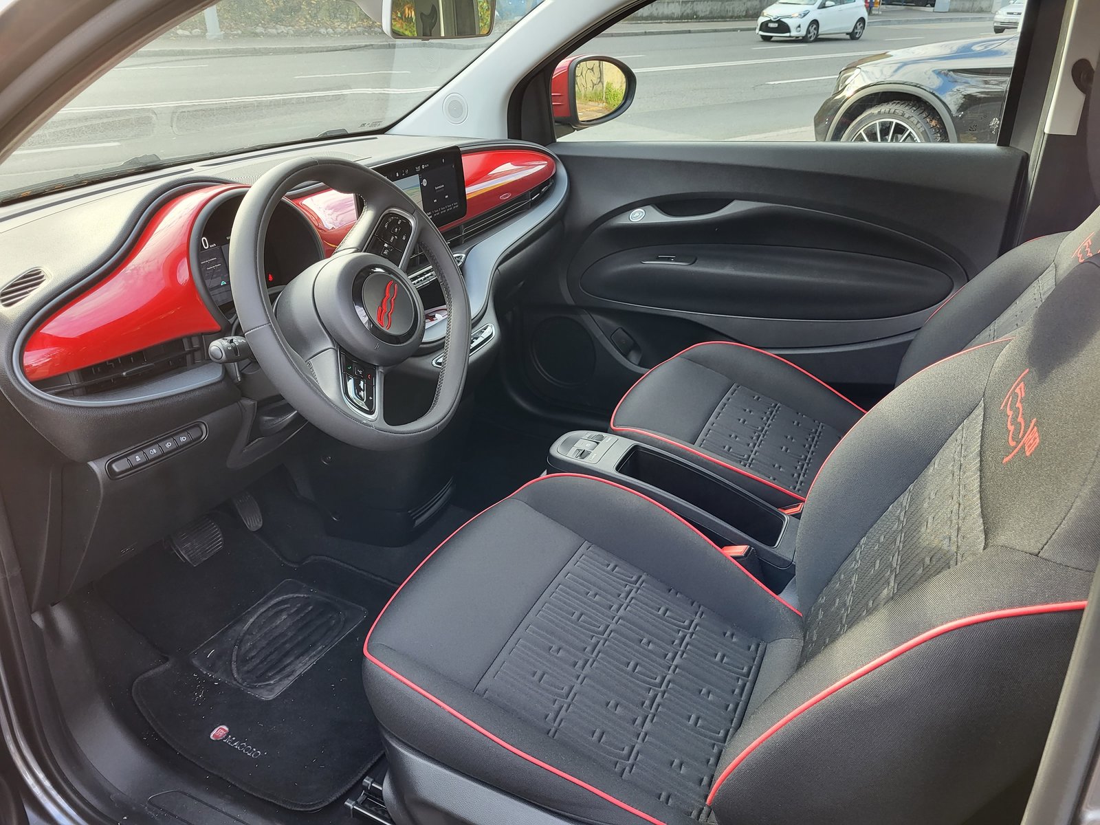 FIAT 500 el 70 kW Red, Électrique, Voiture nouvelle, Automatique - 5