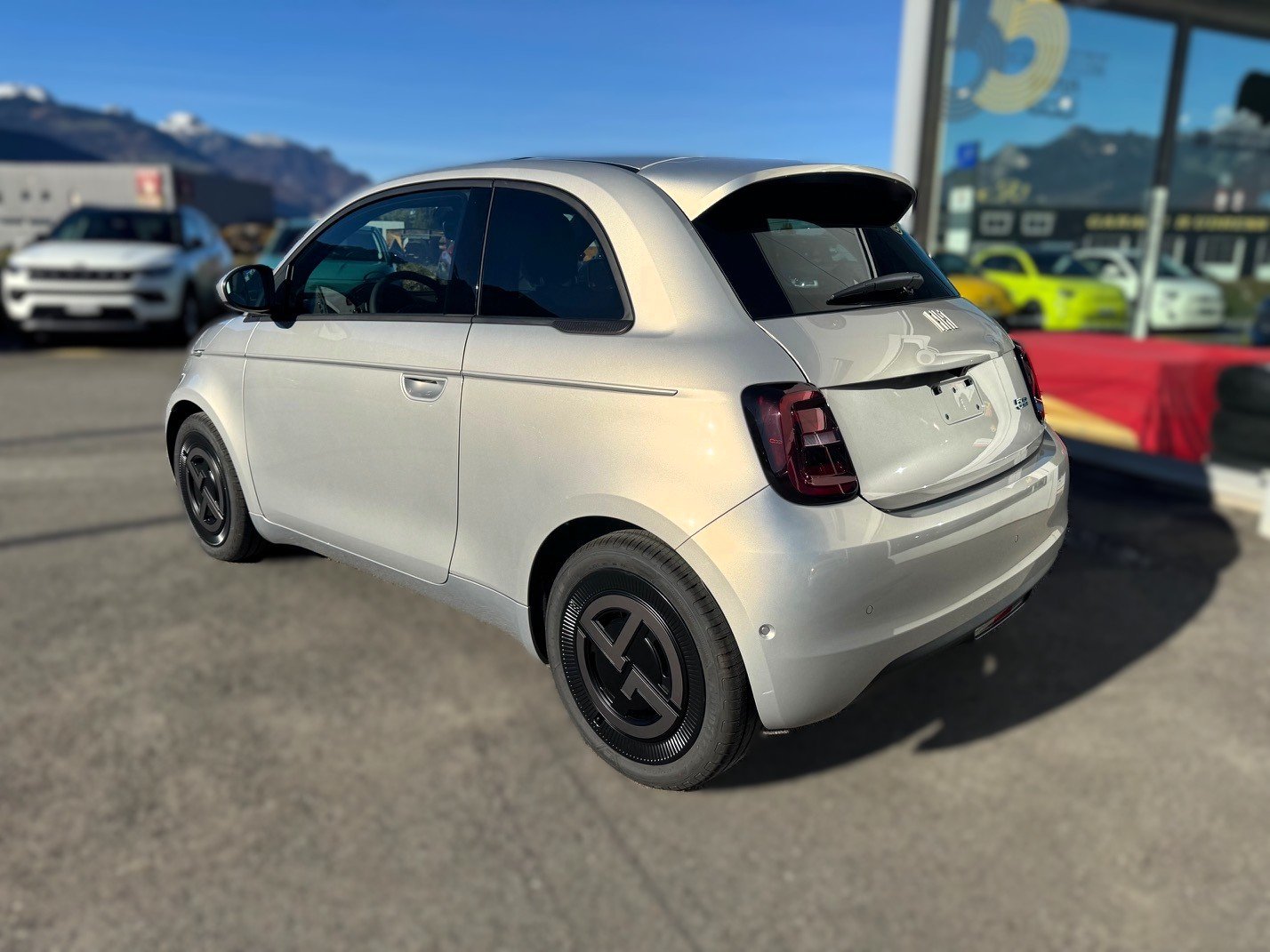 FIAT 500 BEV GIORGIO ARMANI, Électrique, Voiture nouvelle, Automatique - 4