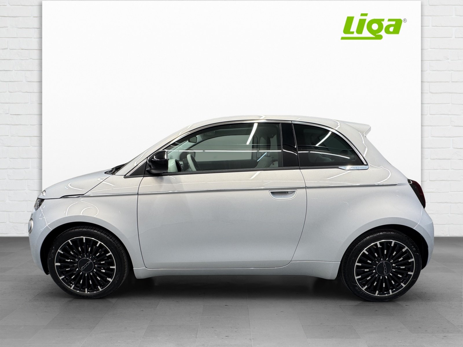FIAT 500 1.0 Hybrid La Prima, Mild-Hybrid Petrol/Electric, New car, Manual - 3