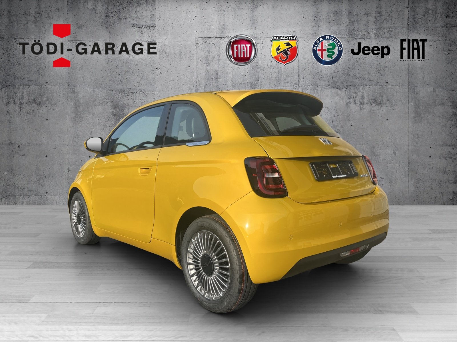 FIAT 500 1.0 MHEV Torino, Mild-Hybrid Petrol/Electric, New car, Manual - 4