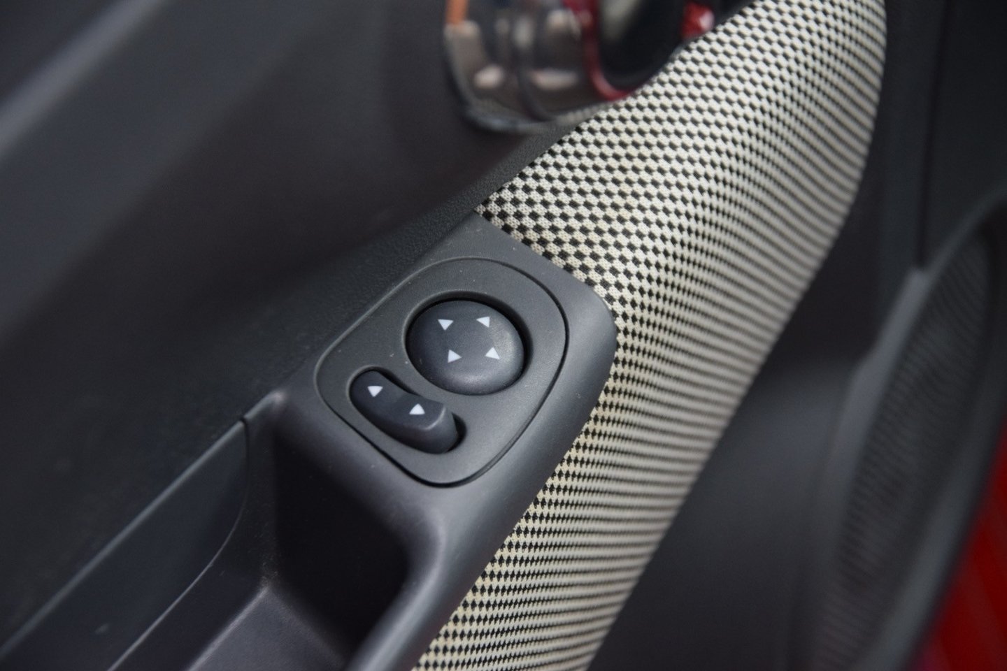 FIAT 500 1.4 16V Lounge Dualogic, Essence, Occasion / Utilisé, Automatique - 7