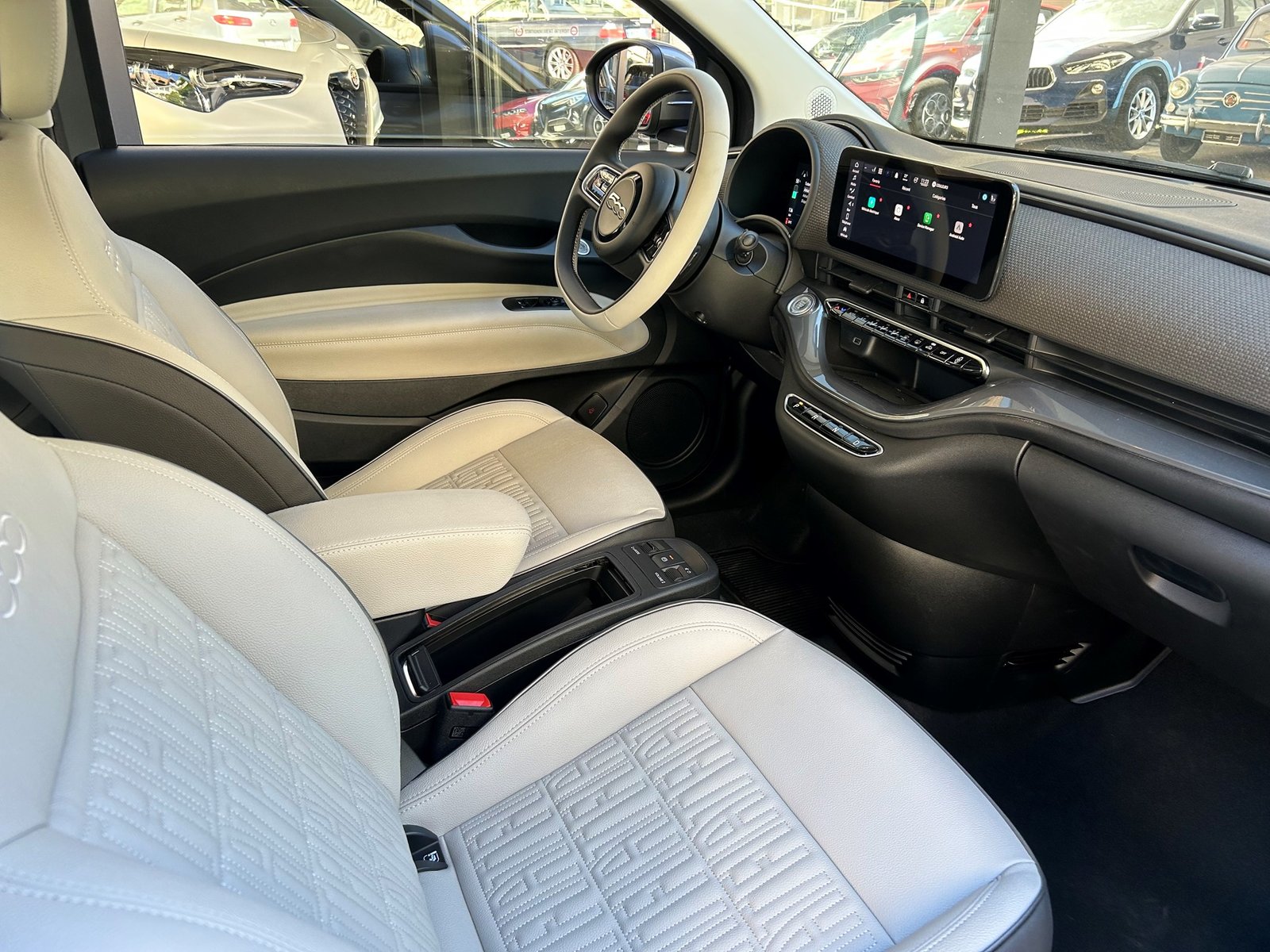 FIAT 500 La Prima Bocelli, Elektro, Occasion / Gebraucht, Automatik - 6