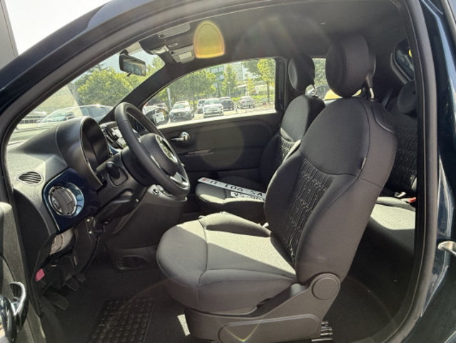 FIAT 500 1.0 N3 MHD Cult, Mild-Hybrid Petrol/Electric, Second hand / Used, Manual - 5