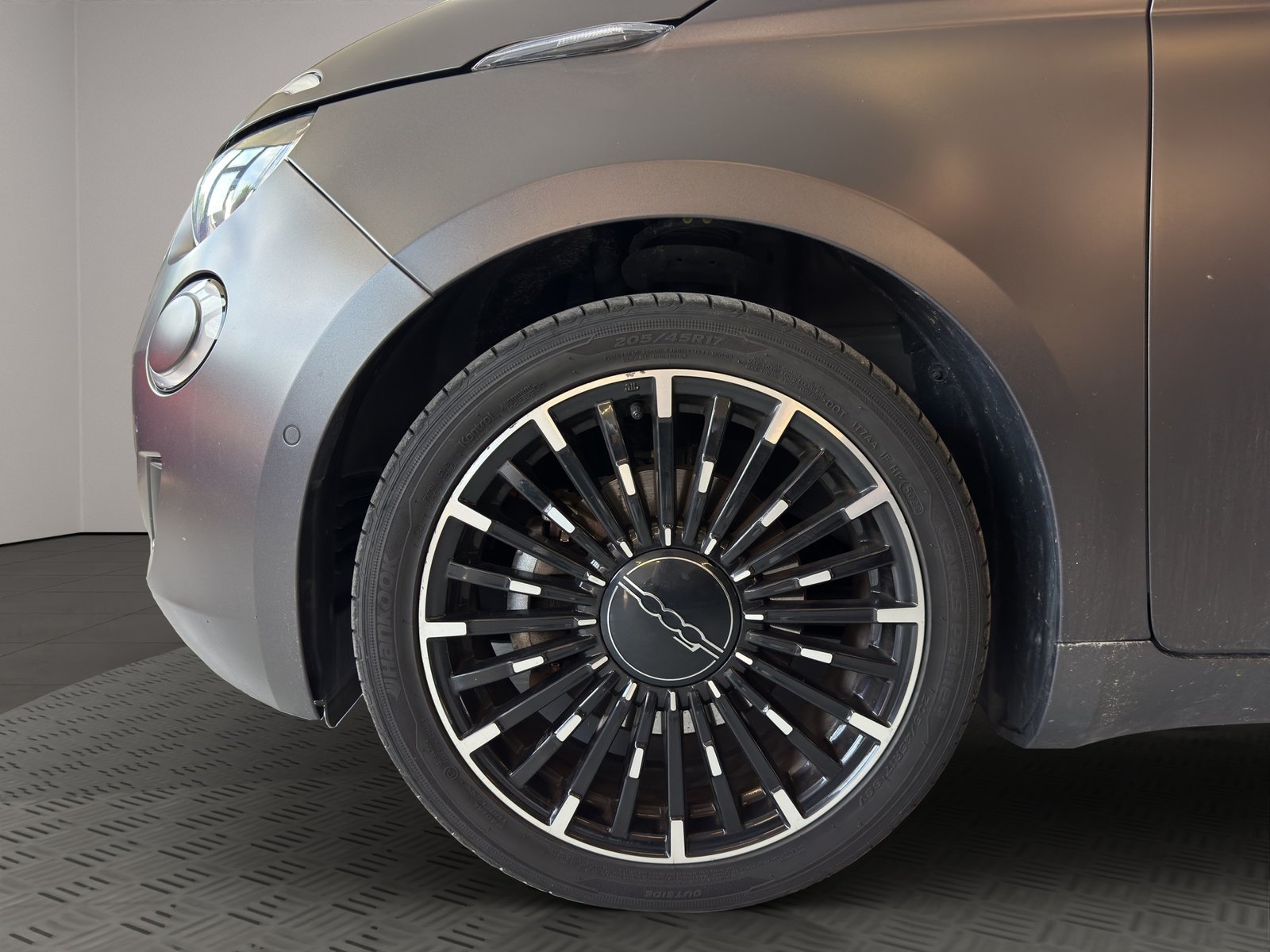 FIAT 500 electric 87 kW Icon, Elektro, Occasion / Gebraucht, Automatik - 7