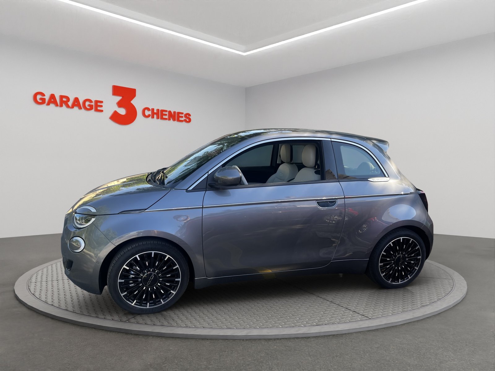 FIAT 500 electric 87 kW La Prima, Elektro, Occasion / Gebraucht, Automatik - 4