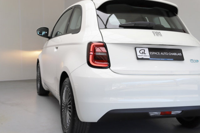 FIAT 500 el 87 kWIcon, Électrique, Occasion / Utilisé, Automatique - 4