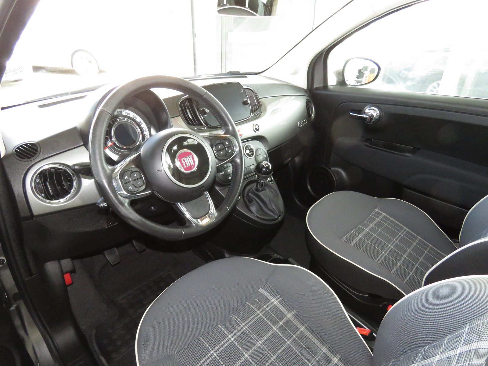 FIAT 500 0.9 Twinair Lounge, Benzin, Occasion / Gebraucht, Handschaltung - 7