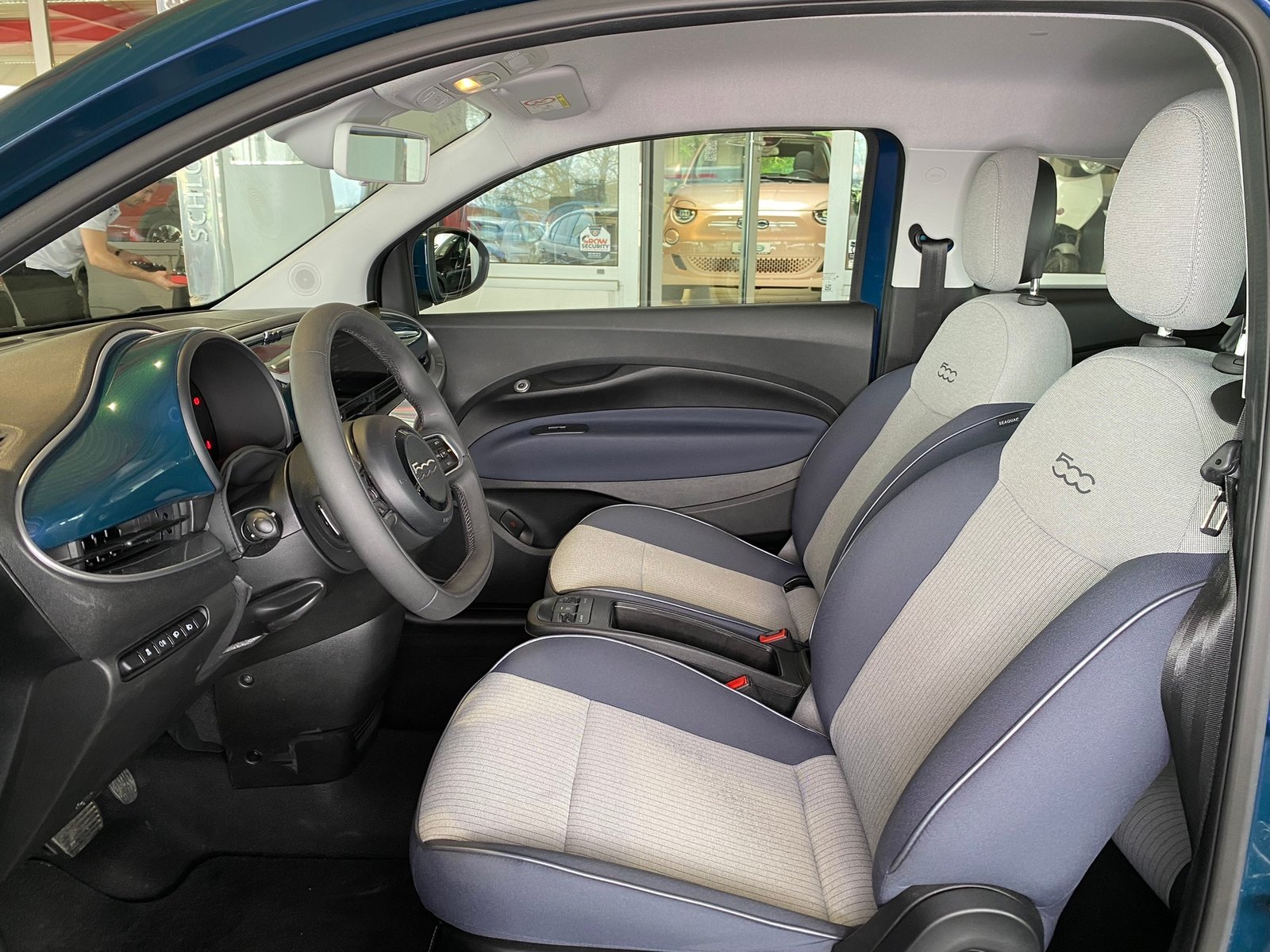 FIAT 500 electric Icon, Électrique, Occasion / Utilisé, Automatique - 2