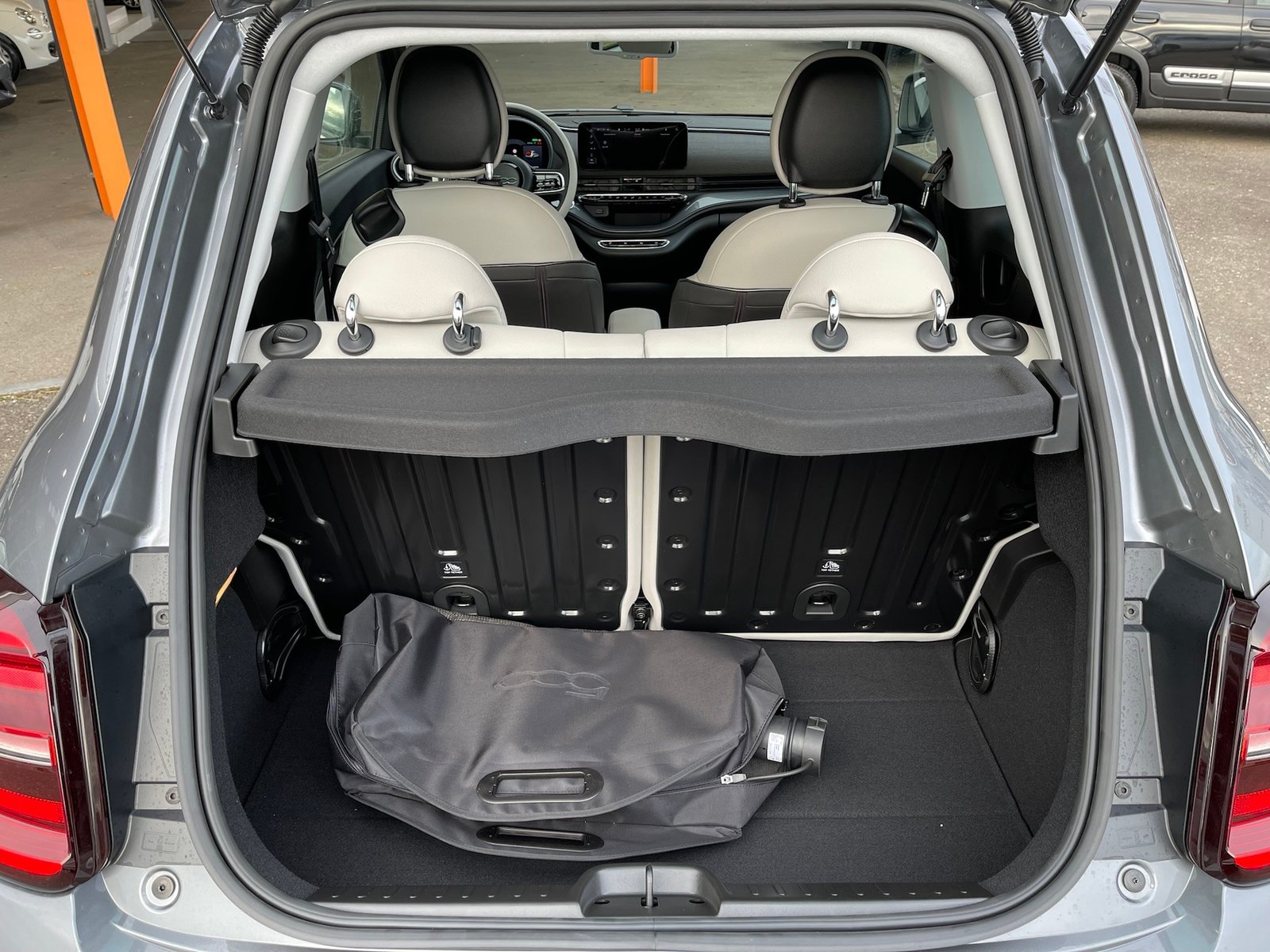 FIAT 500 La Prima 3+1, Elektro, Occasion / Gebraucht, Automatik - 7