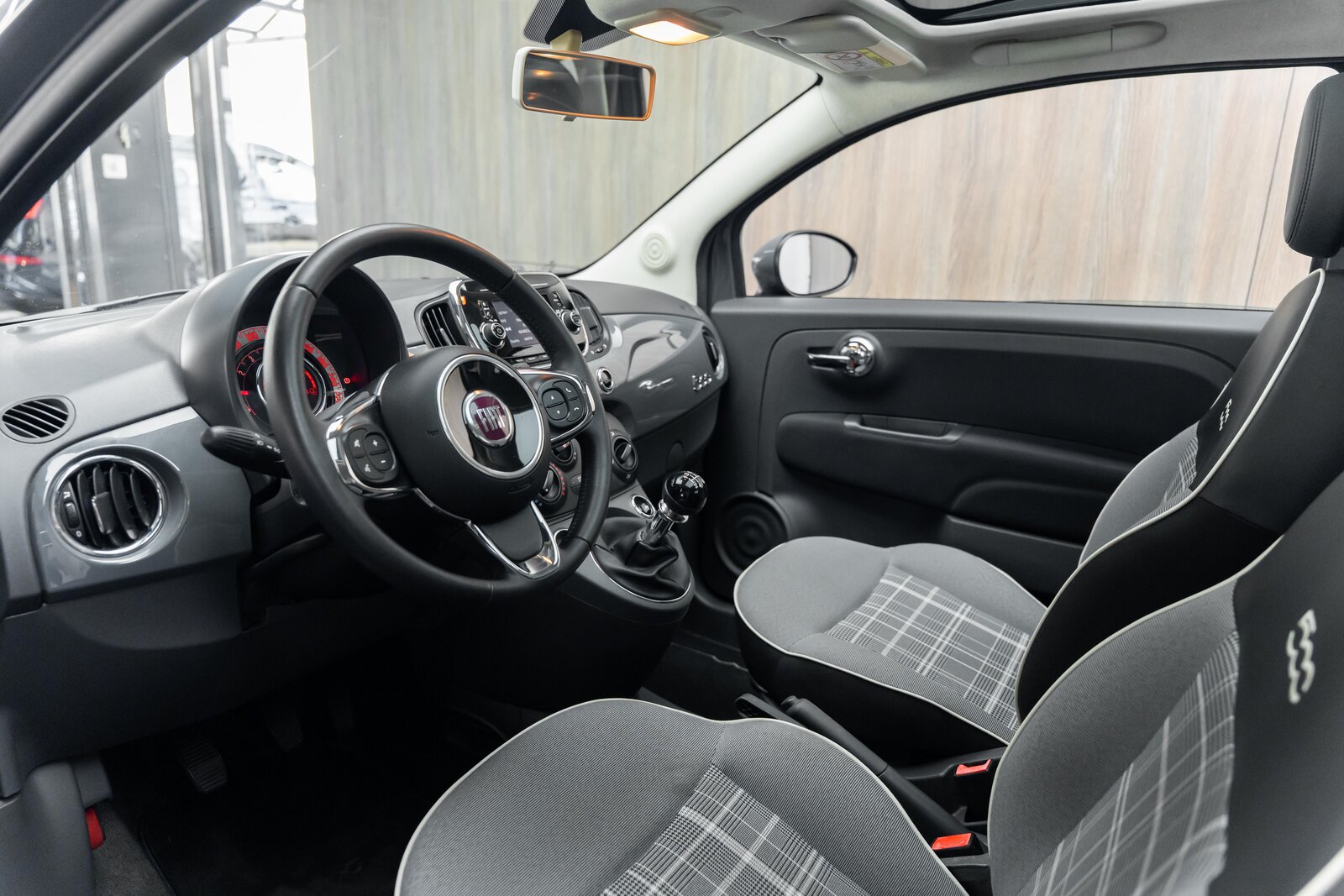 FIAT 500 0.9 Twinair Lounge, Benzin, Occasion / Gebraucht, Handschaltung - 4