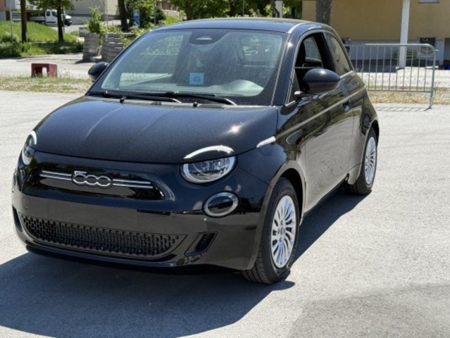 FIAT 500 el 87 kW Cult Edition, Elektro, Vorführwagen, Automatik - 3