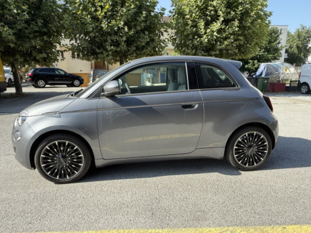 FIAT 500 3+1 el 87 kW Icon, Électrique, Voiture de démonstration, Automatique - 2