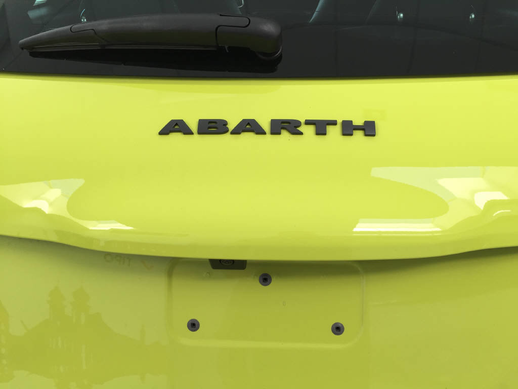 FIAT 500e BEV Abarth Scorpionissima, Elettrica, Auto dimostrativa, Automatico - 5