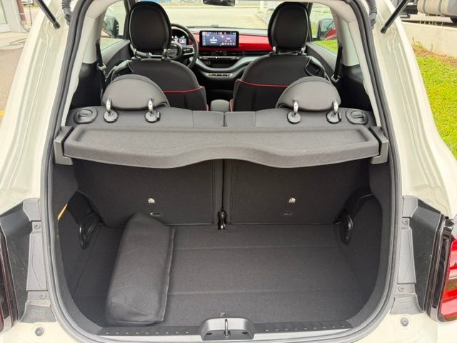 FIAT 500 Red, Électrique, Automatique - 7