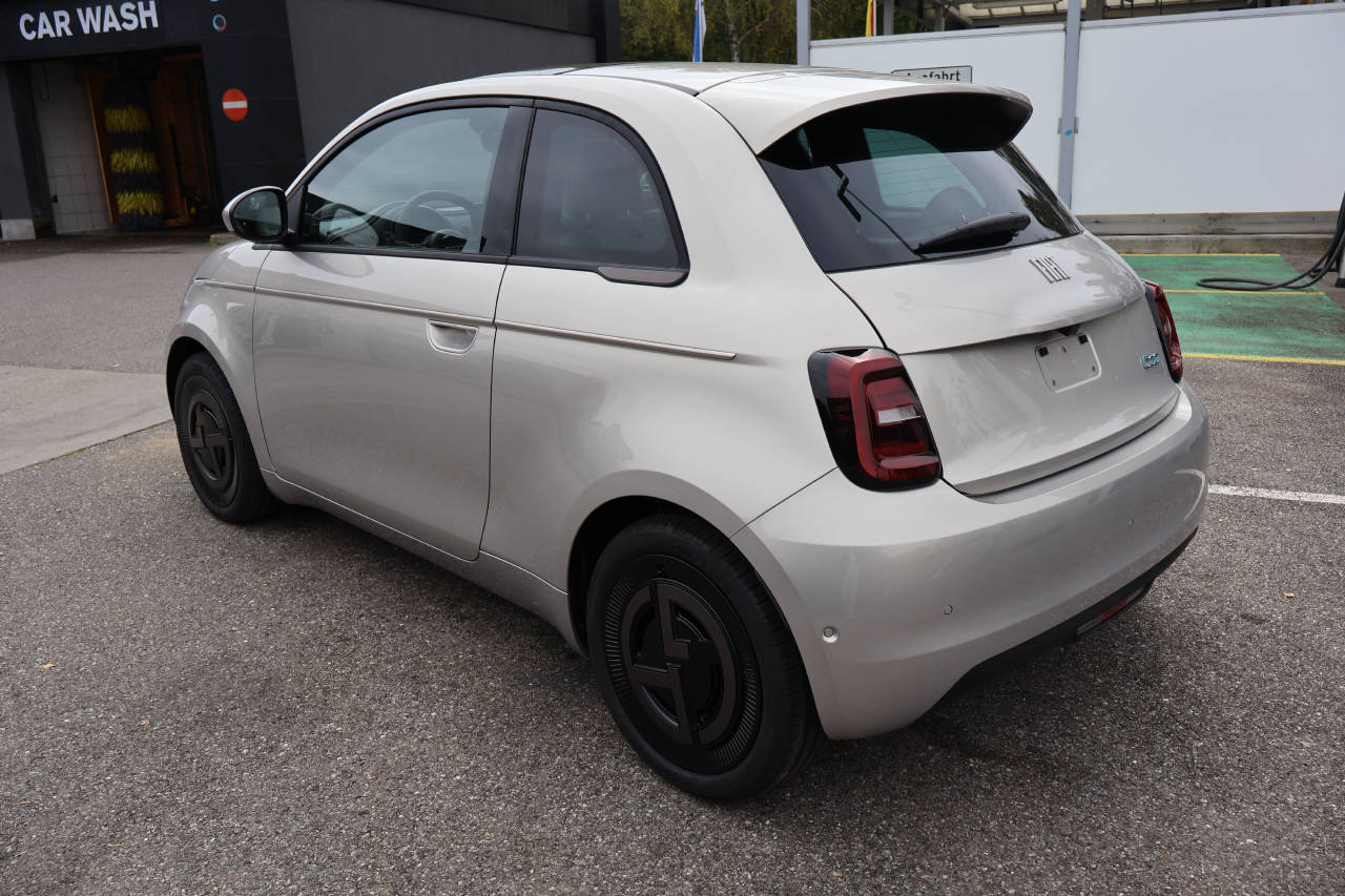 FIAT 500 Armani, Electric, New car, Automatic - 6