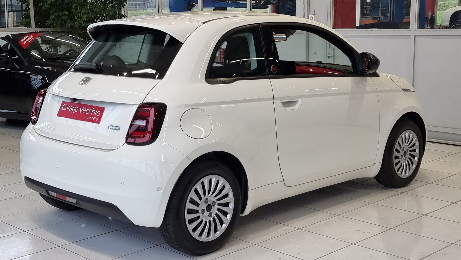 FIAT 500 Red electric 42 KWh 118 PS, Elektro, Neuwagen, Automatik - 5