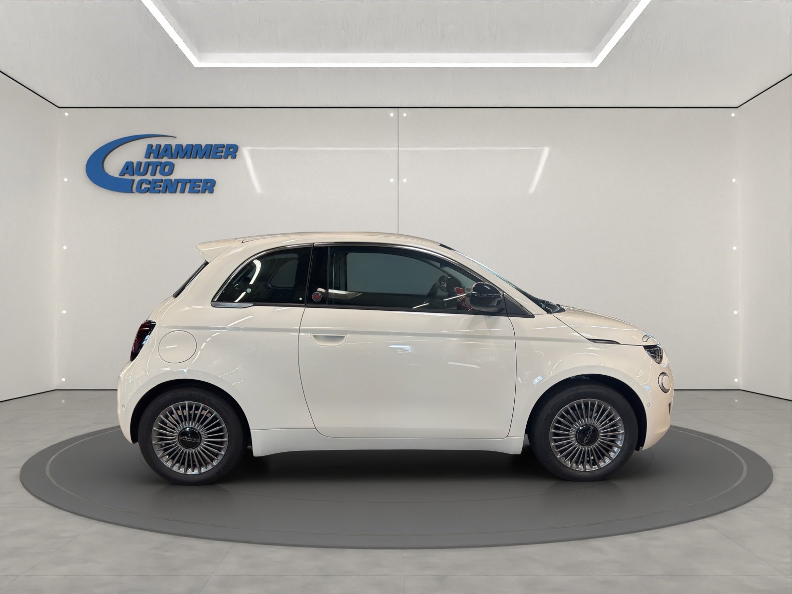 FIAT 500 Red Swiss Edition, Électrique, Voiture nouvelle, Automatique - 5