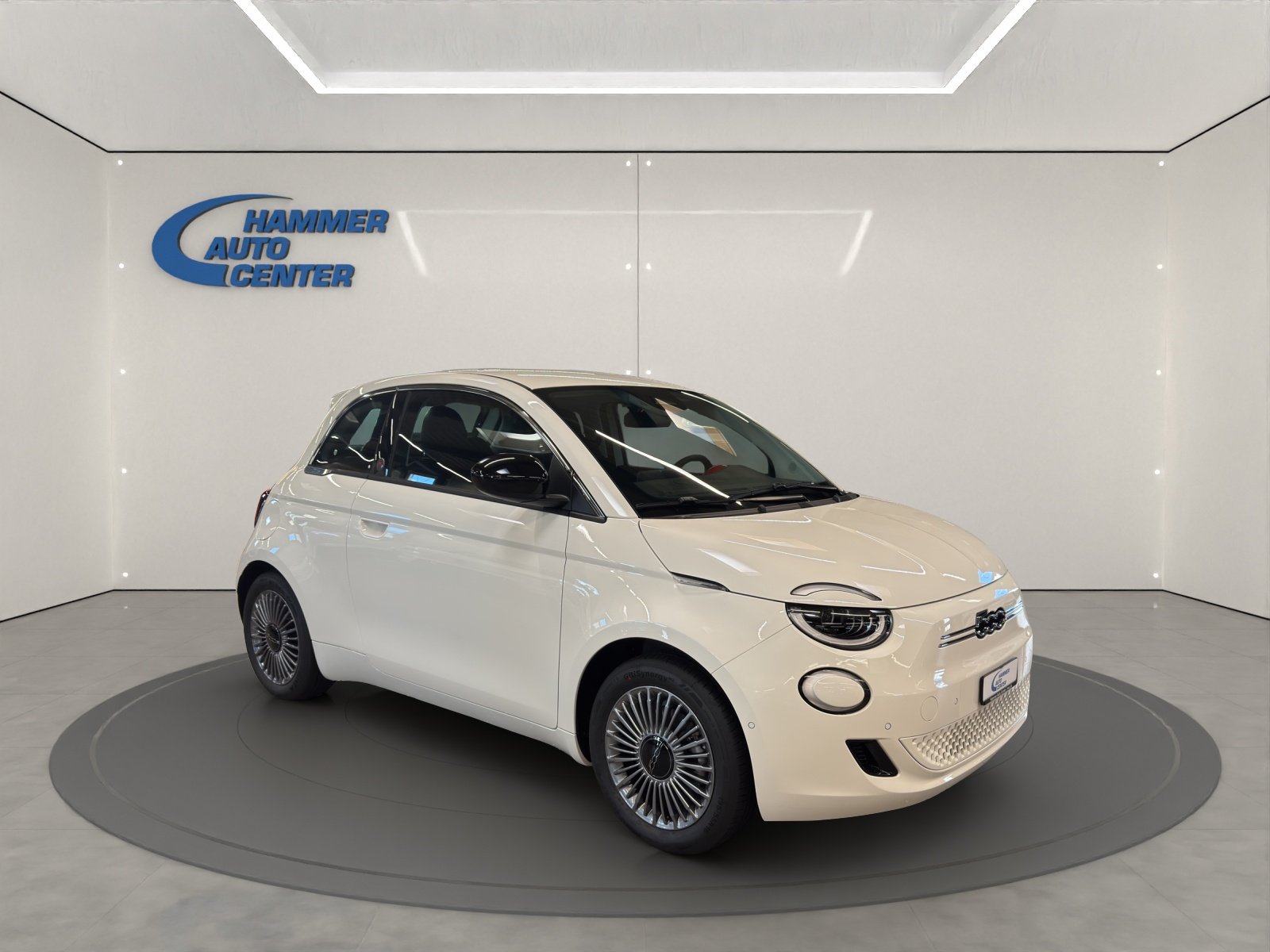 FIAT 500 Red Swiss Edition, Électrique, Voiture nouvelle, Automatique - 6