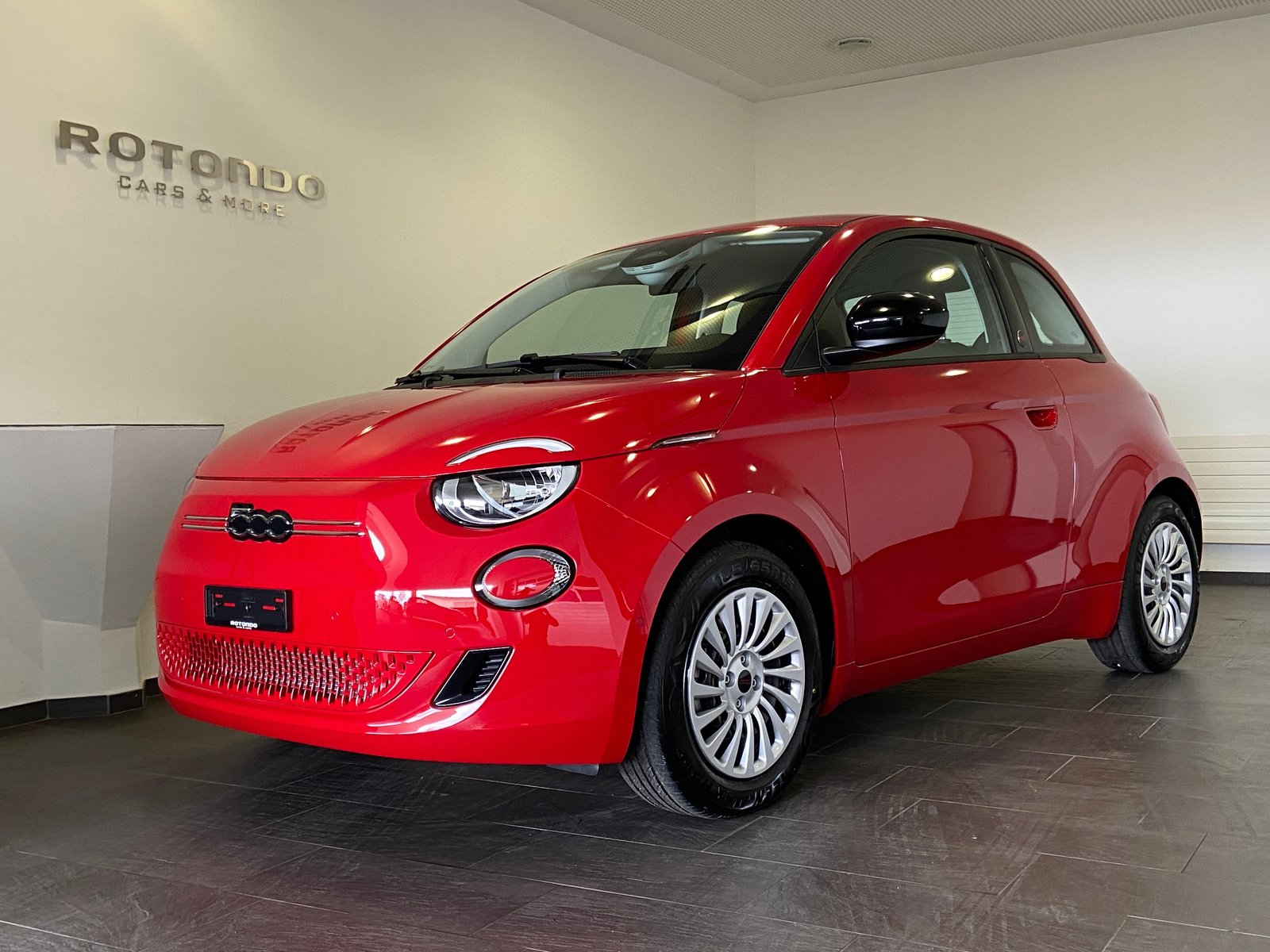 FIAT 500 electric 87 kW Red