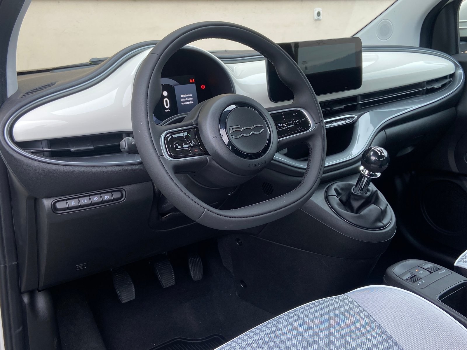 FIAT 500 1.0 FireFly MHD Torino, Petrol, New car, Manual - 4
