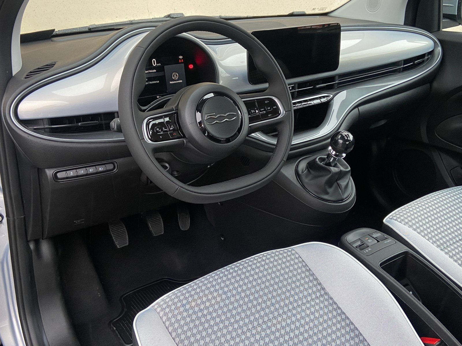 FIAT 500 1.0 FireFly MHD Torino, Petrol, New car, Manual - 4