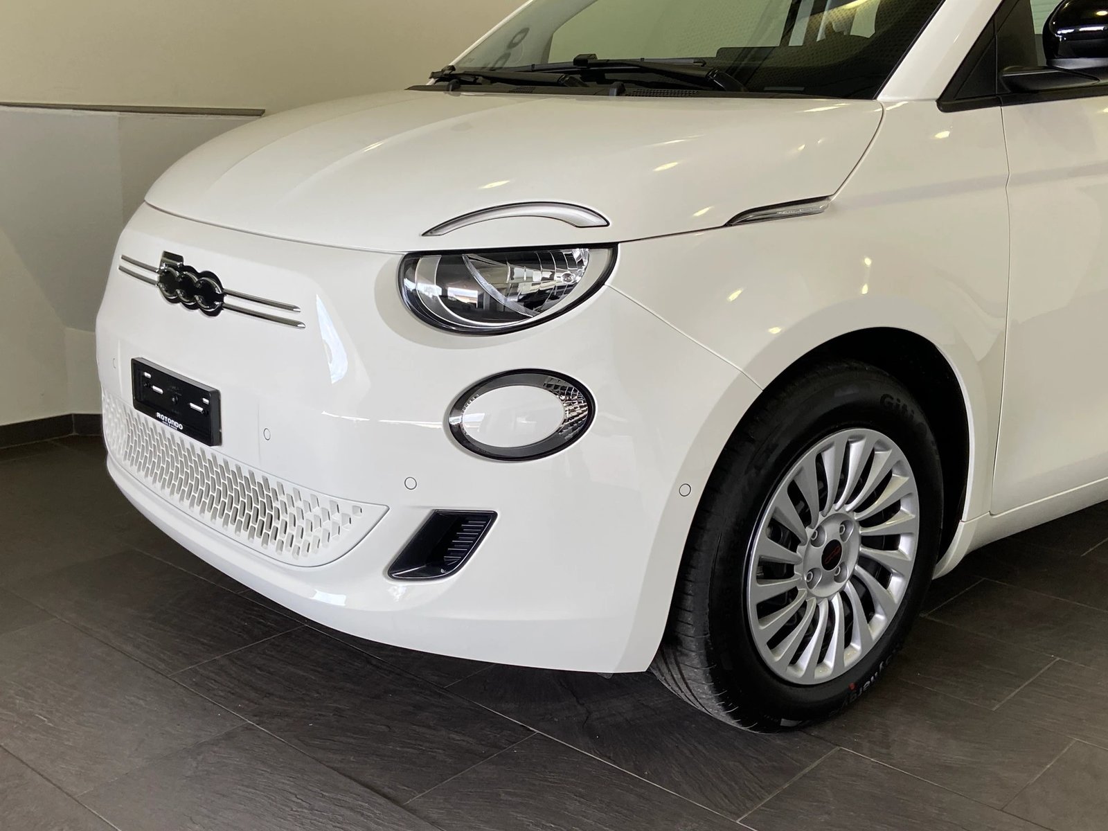 FIAT 500 electric 87 kW Red, Électrique, Voiture nouvelle, Automatique - 3