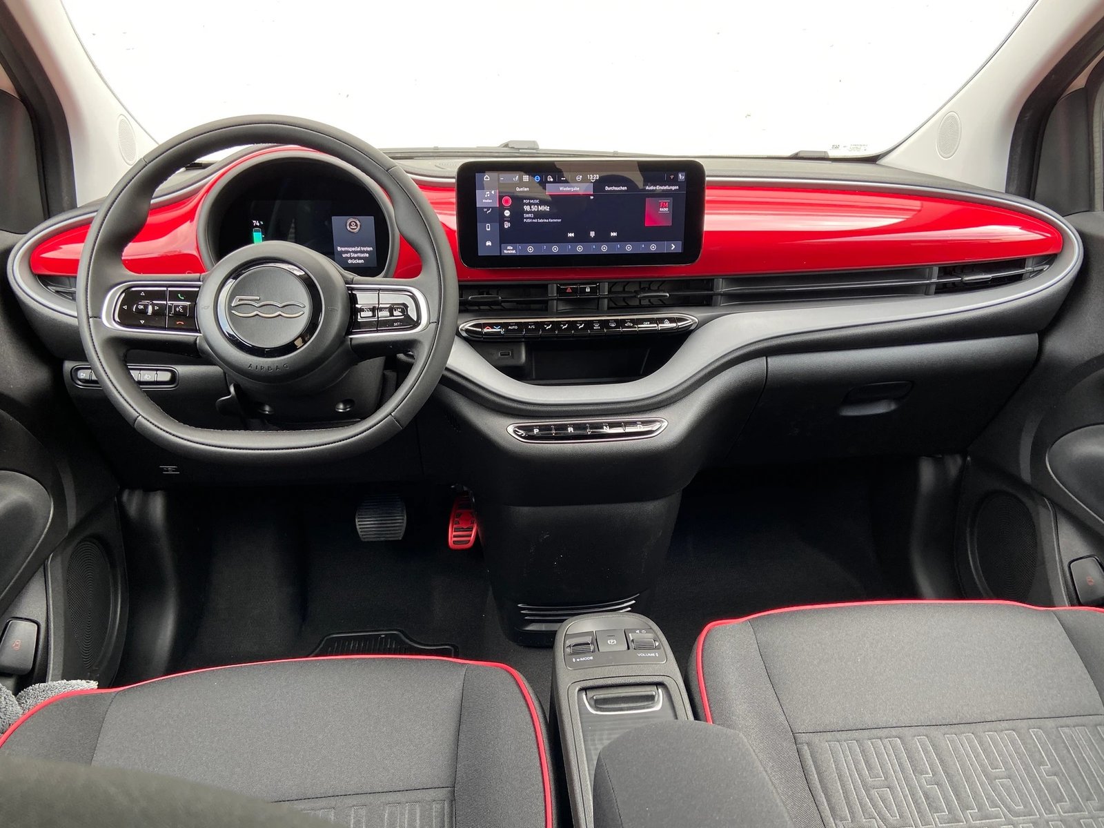 FIAT 500 electric 87 kW Red, Électrique, Voiture nouvelle, Automatique - 5